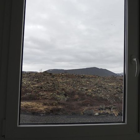 Dimmuborgir Guesthouse Myvatn Oda fotoğraf